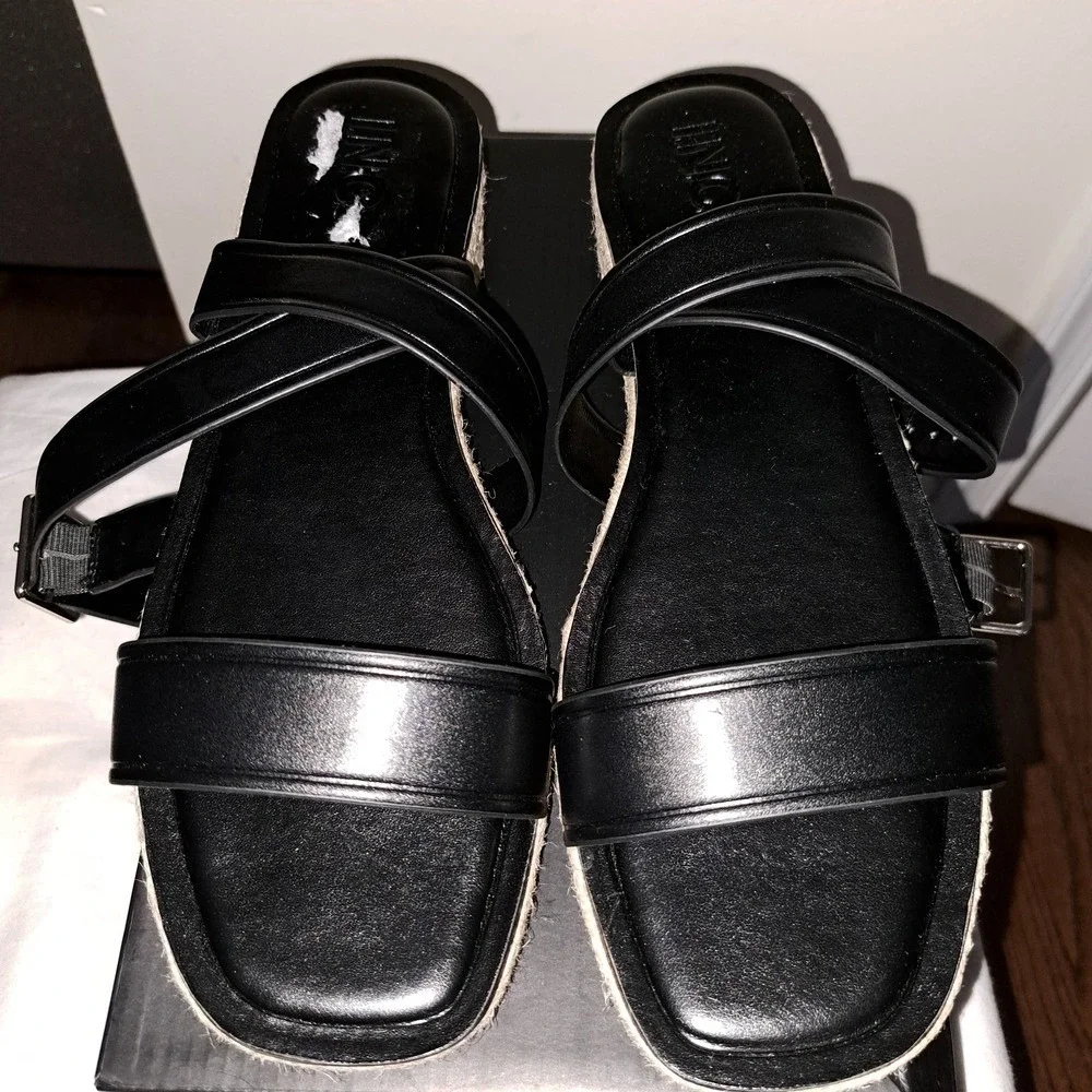INC International Concepts Black‎ Sandals Minimalist Design Size 10M